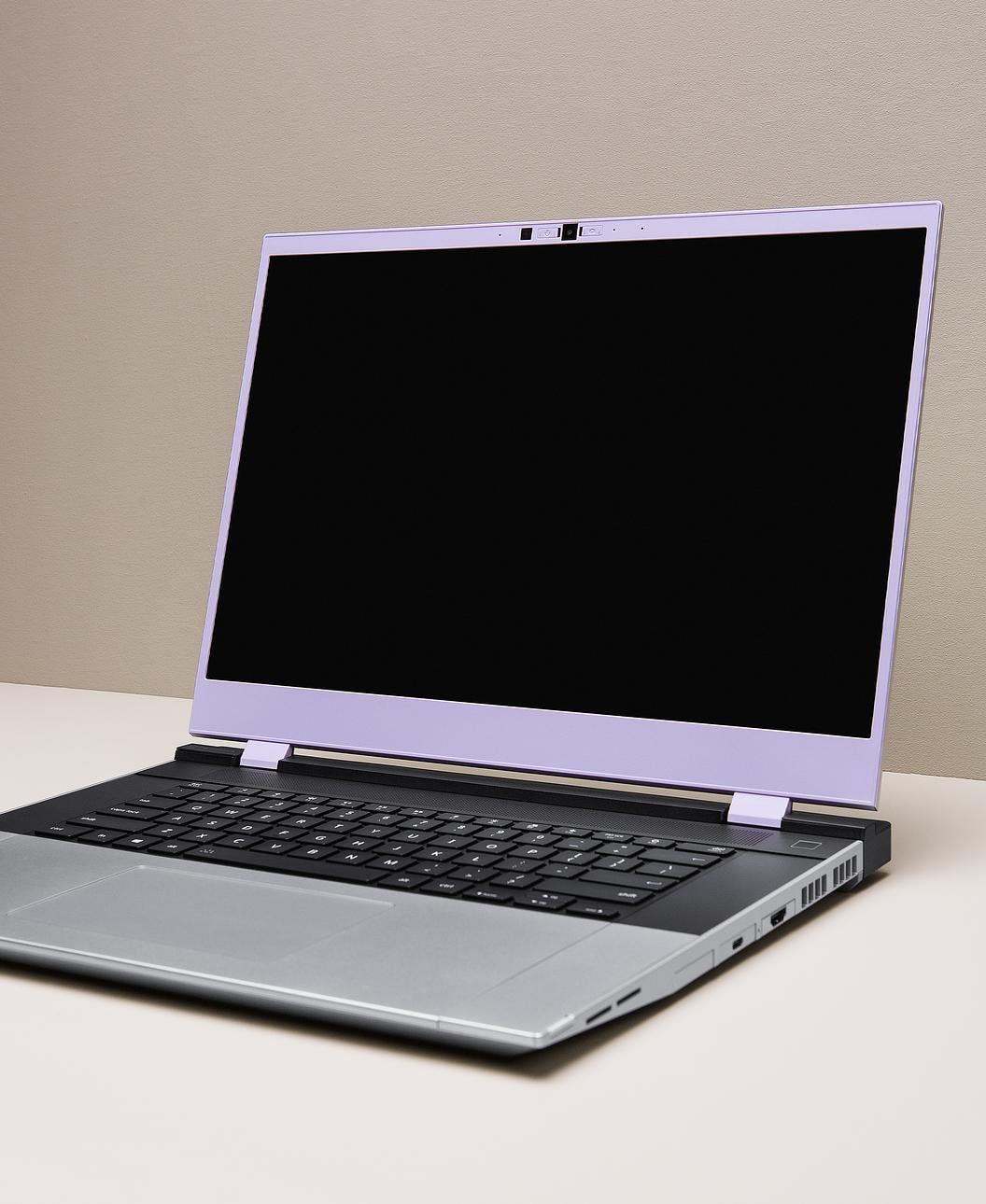 Framework Laptop 16 Bezel - Lavender - photo