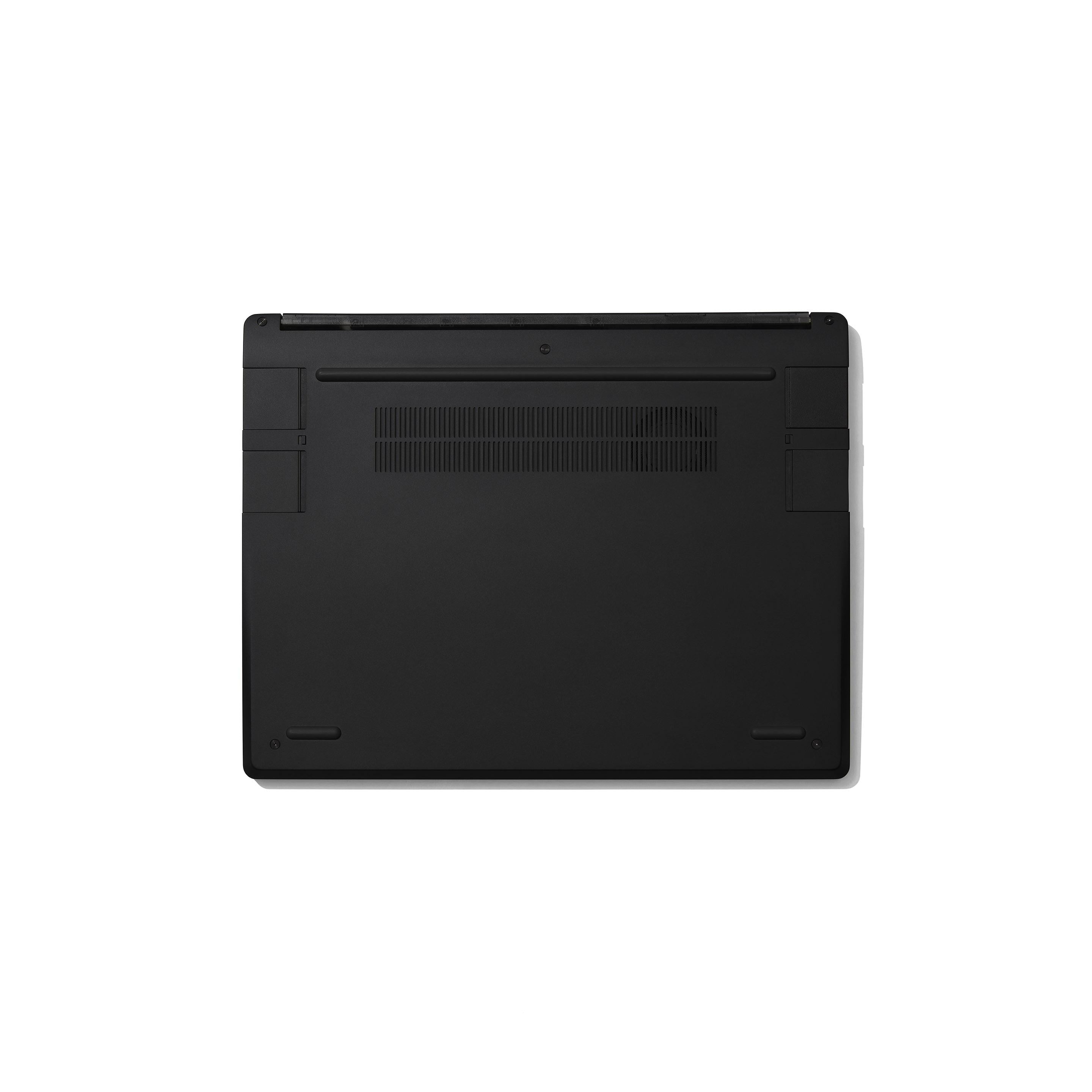 Framework laptop 13 Pro - bottom view
