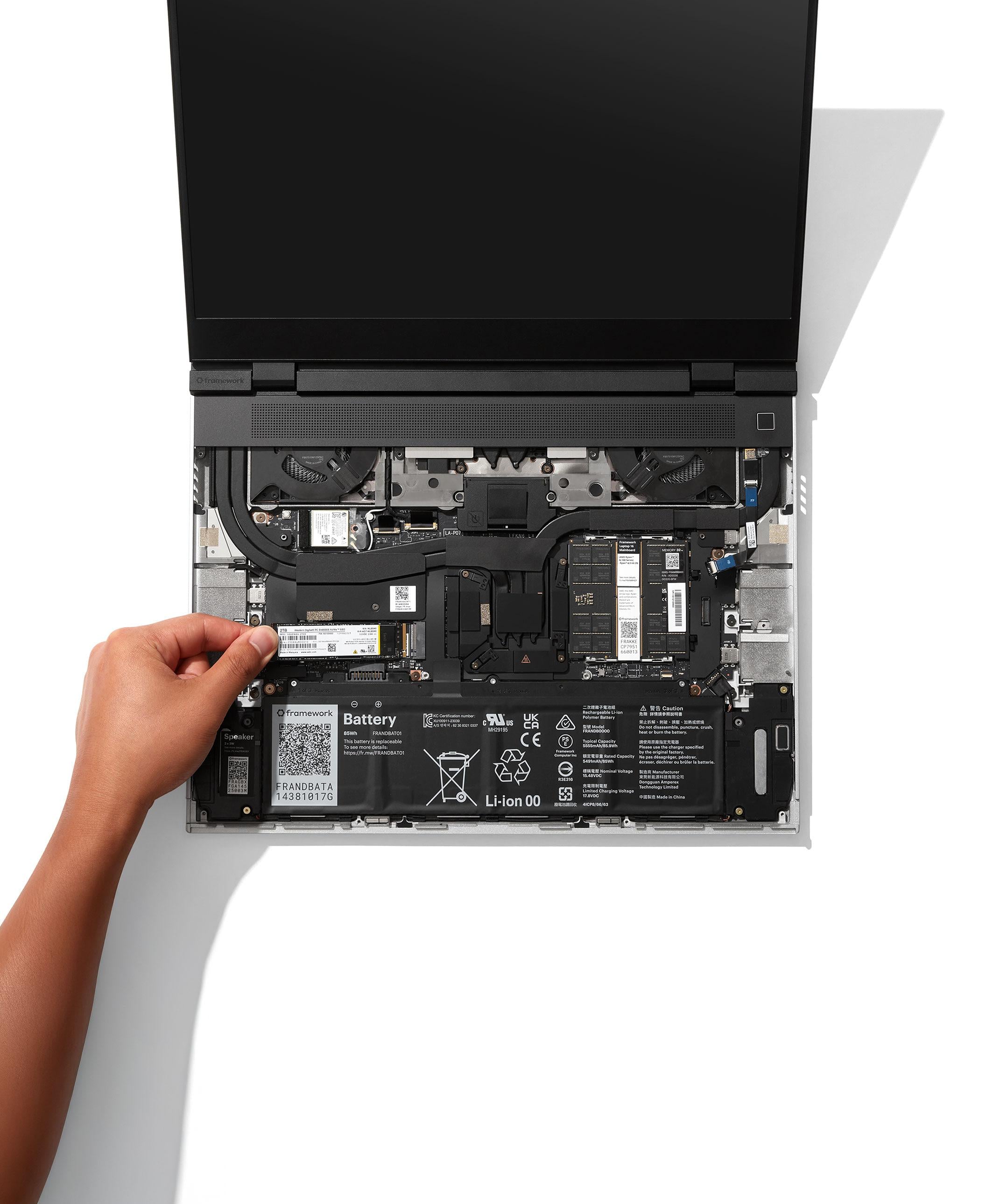 Image of Primary Storage Installation on Framework Laptop 16