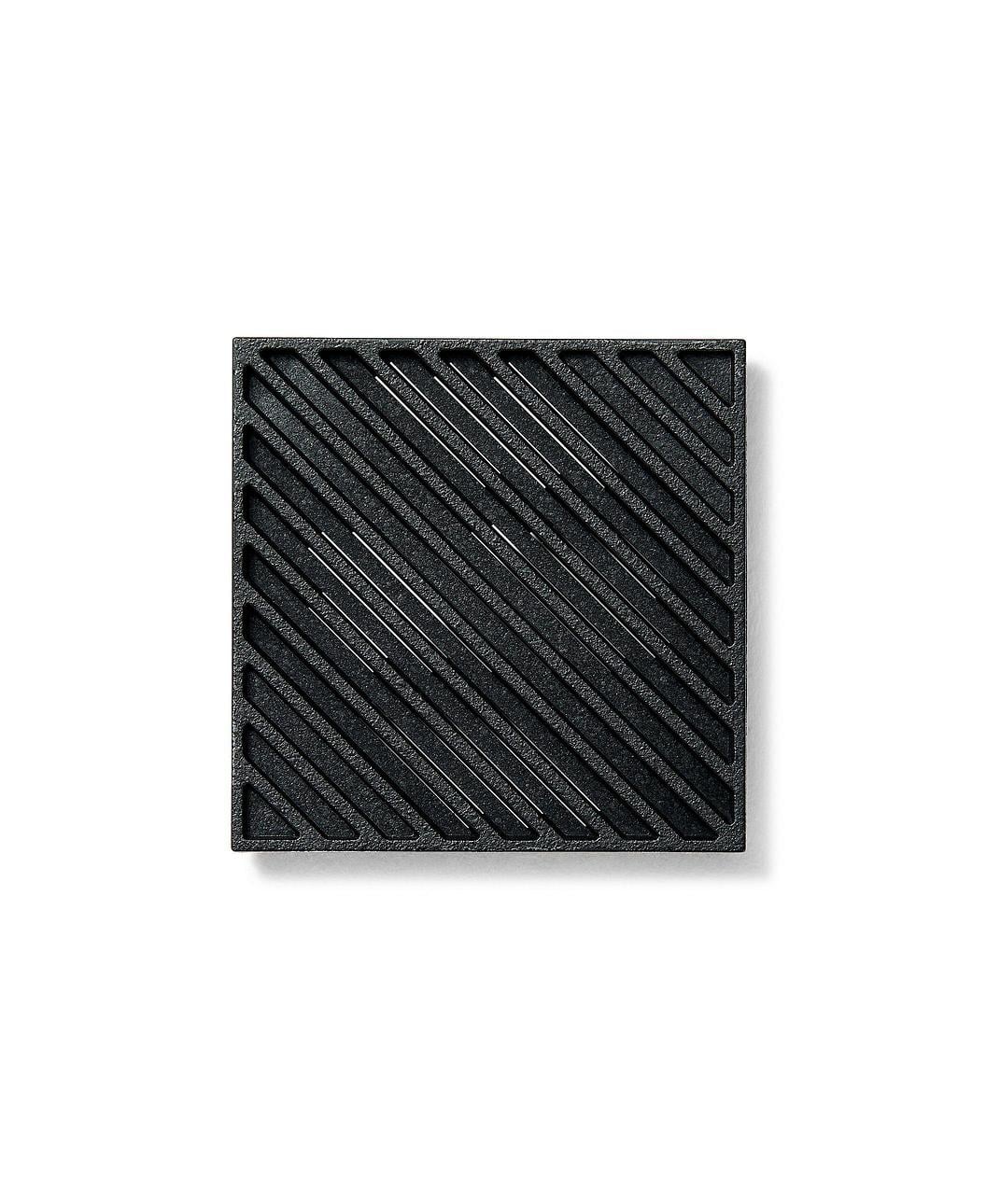 Tile - Black Diagonal Front