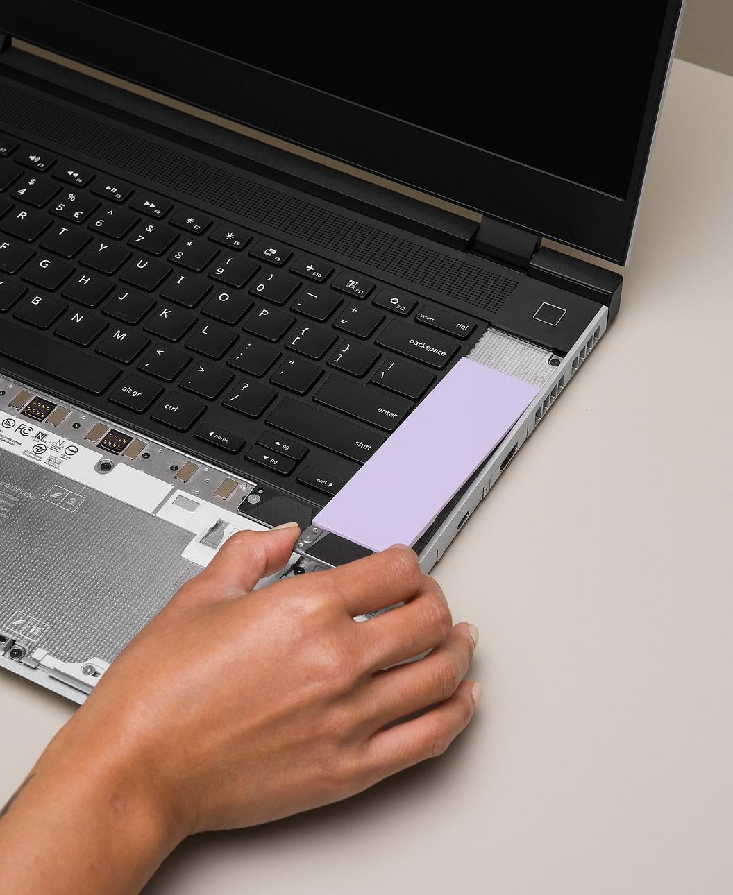Framework Laptop 16 Spacer - Lavender - photo