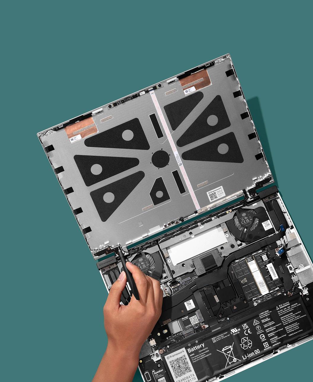 Framework Laptop 16 Top Cover Kit (2nd Gen) Installation